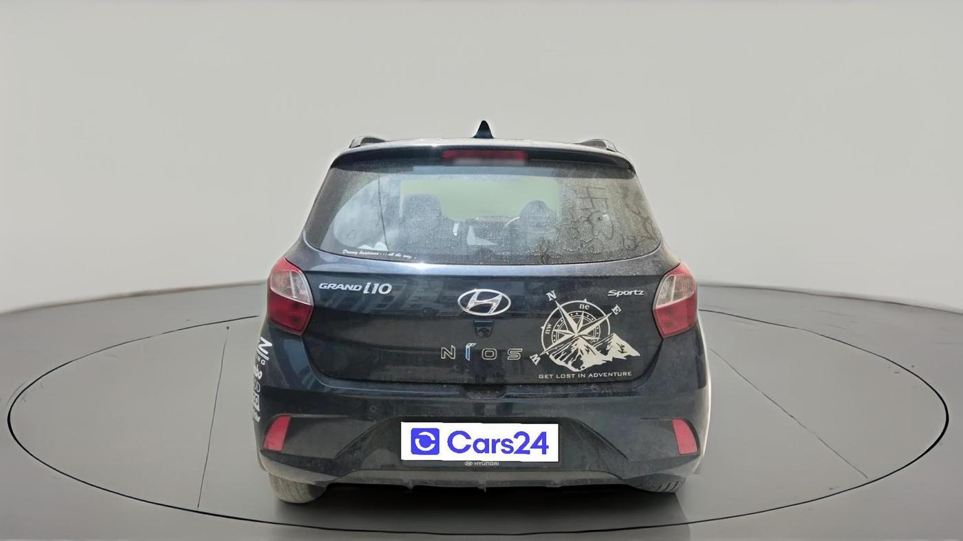 2022 Hyundai GRAND I10 NIOS SPORTZ 1.2 KAPPA VTVT, Petrol, Manual, 43,703 km, exterior