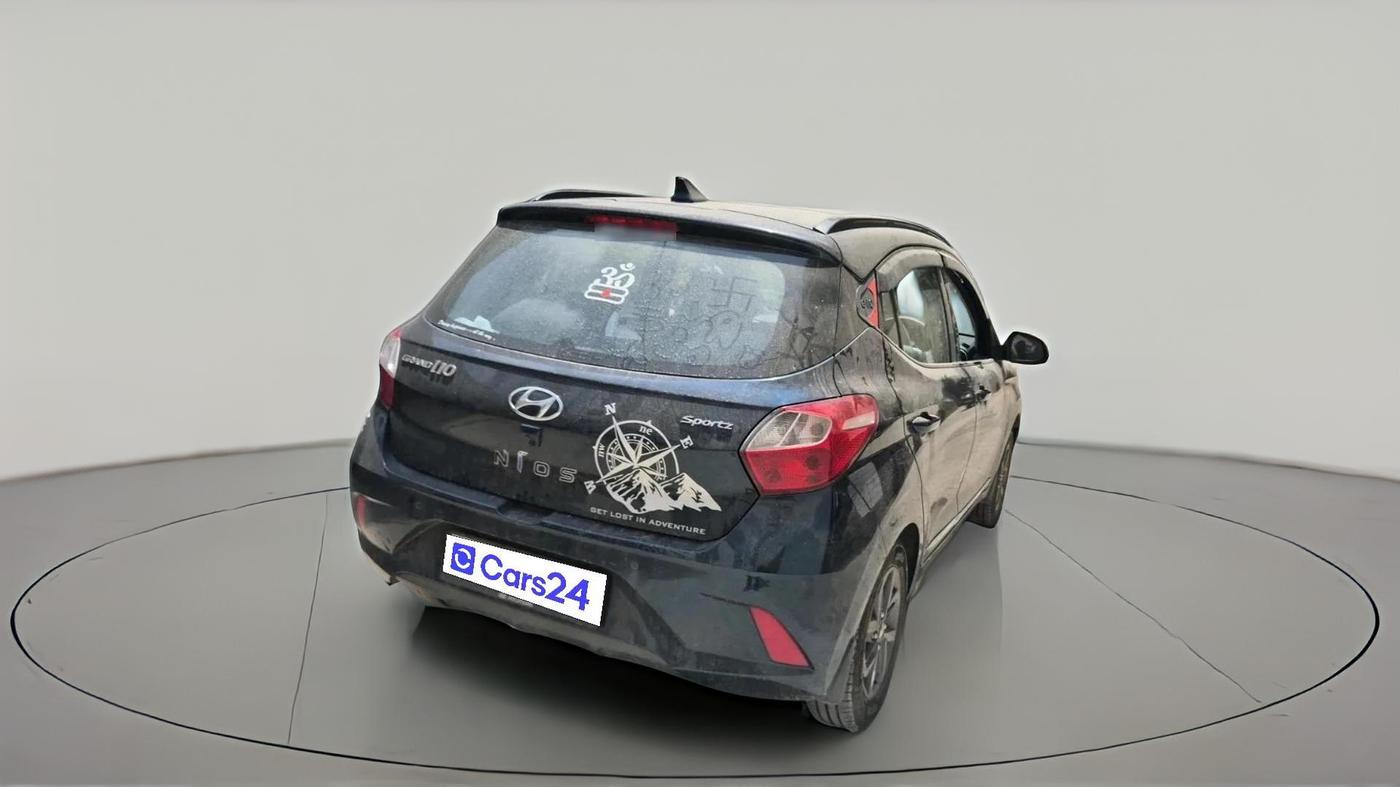 2022 Hyundai GRAND I10 NIOS SPORTZ 1.2 KAPPA VTVT, Petrol, Manual, 43,703 km, exterior