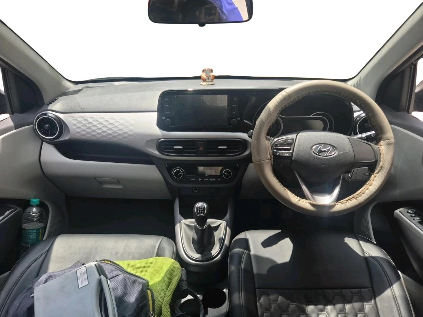 2022 Hyundai GRAND I10 NIOS SPORTZ 1.2 KAPPA VTVT, Petrol, Manual, 43,703 km, interior