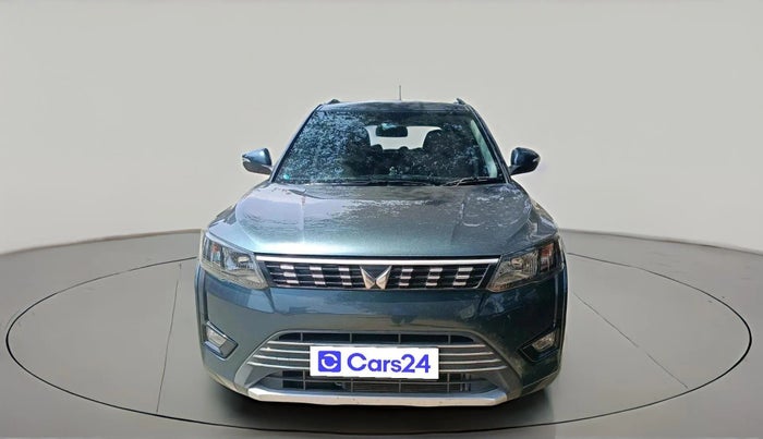 2023 Mahindra XUV300 W6 1.5 DIESEL AMT, Diesel, Automatic, 14,955 km, exterior