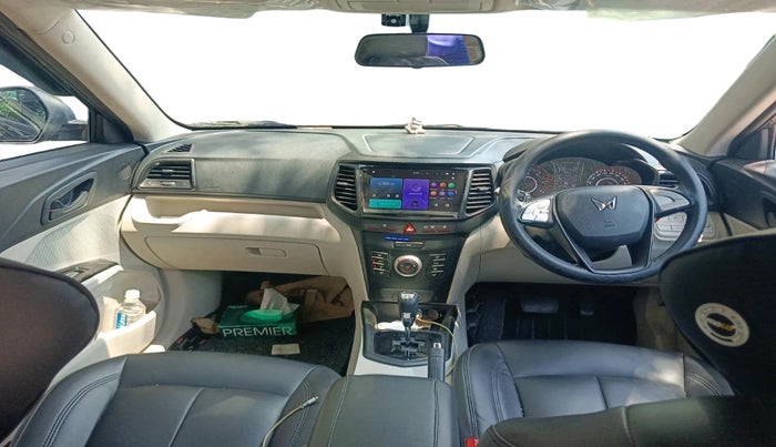 2023 Mahindra XUV300 W6 1.5 DIESEL AMT, Diesel, Automatic, 14,955 km, interior