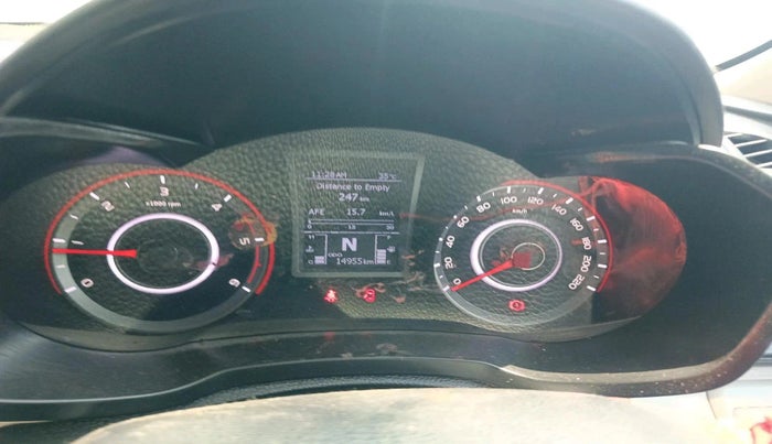 2023 Mahindra XUV300 W6 1.5 DIESEL AMT, Diesel, Automatic, 14,955 km, interior