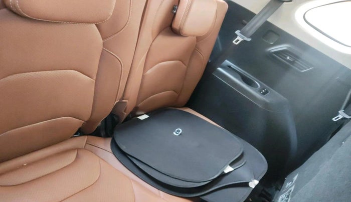 2021 MG HECTOR PLUS SELECT 2.0 DIESEL TURBO MT 7-STR, Diesel, Manual, 76,820 km, interior