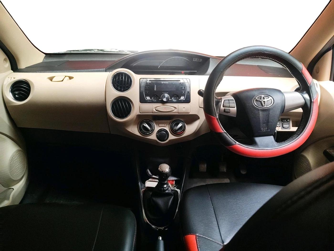 2016 Toyota Etios VX-D, Diesel, Manual, 60,811 km, interior