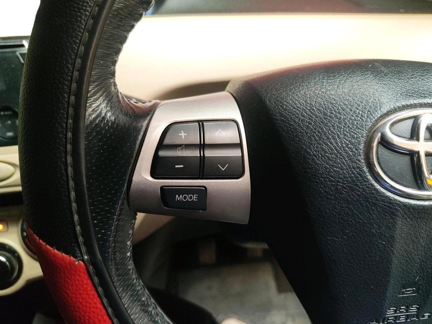 2016 Toyota Etios VX-D, Diesel, Manual, 60,811 km, interior