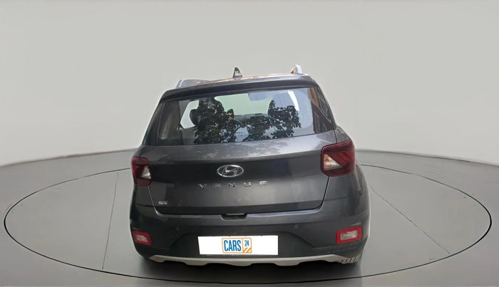 2022 Hyundai VENUE SX 1.5 CRDI, Diesel, Manual, 37,600 km, exterior