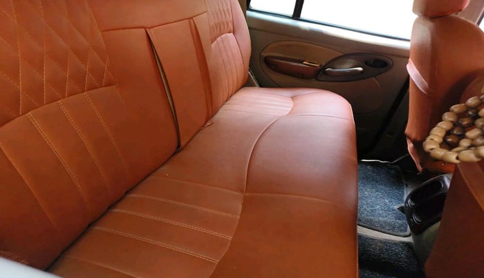 2005 Mahindra Scorpio 2.6 CRDE, Diesel, Manual, 1,47,292 km, interior