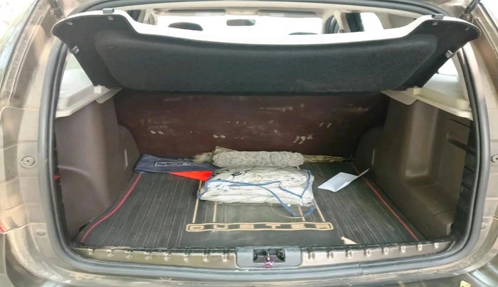 2019 Renault Duster RXS CVT, Petrol, Automatic, 1,06,319 km, exterior