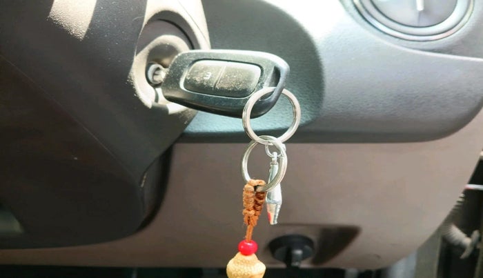 2019 Renault Duster RXS CVT, Petrol, Automatic, 1,06,319 km, interior