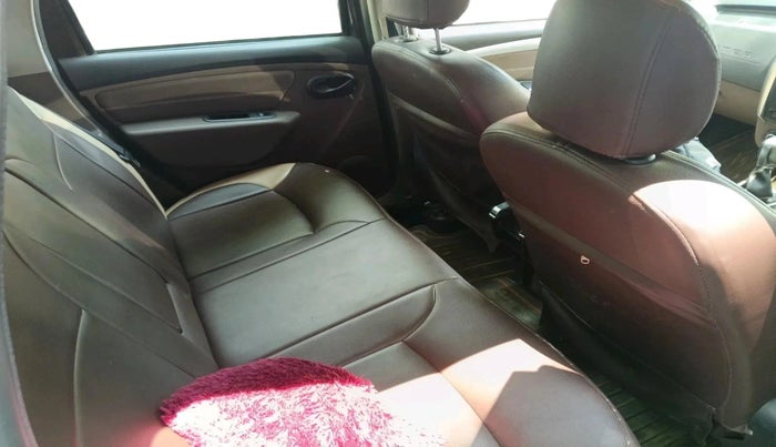 2019 Renault Duster RXS CVT, Petrol, Automatic, 1,06,319 km, interior