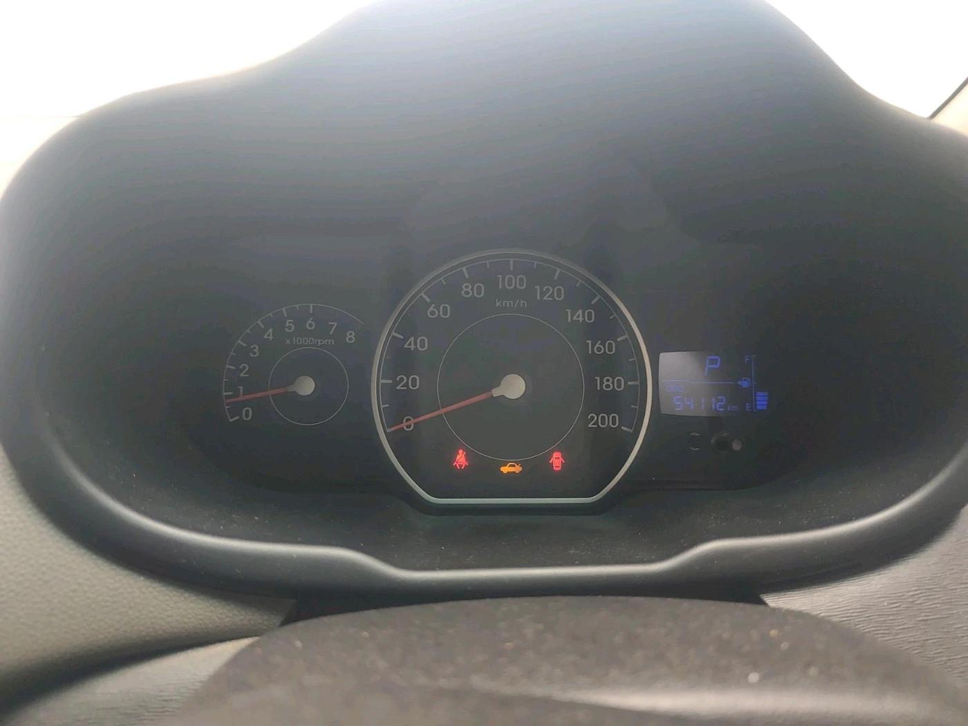 2012 Hyundai i10 SPORTZ 1.2 AT, Petrol, Automatic, 54,112 km, interior