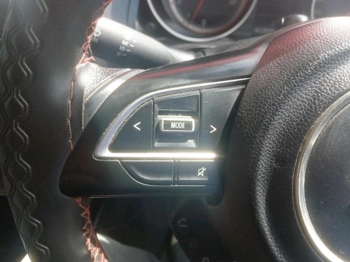 2018 Maruti Swift VXI, Petrol, Manual, 79,746 km, interior