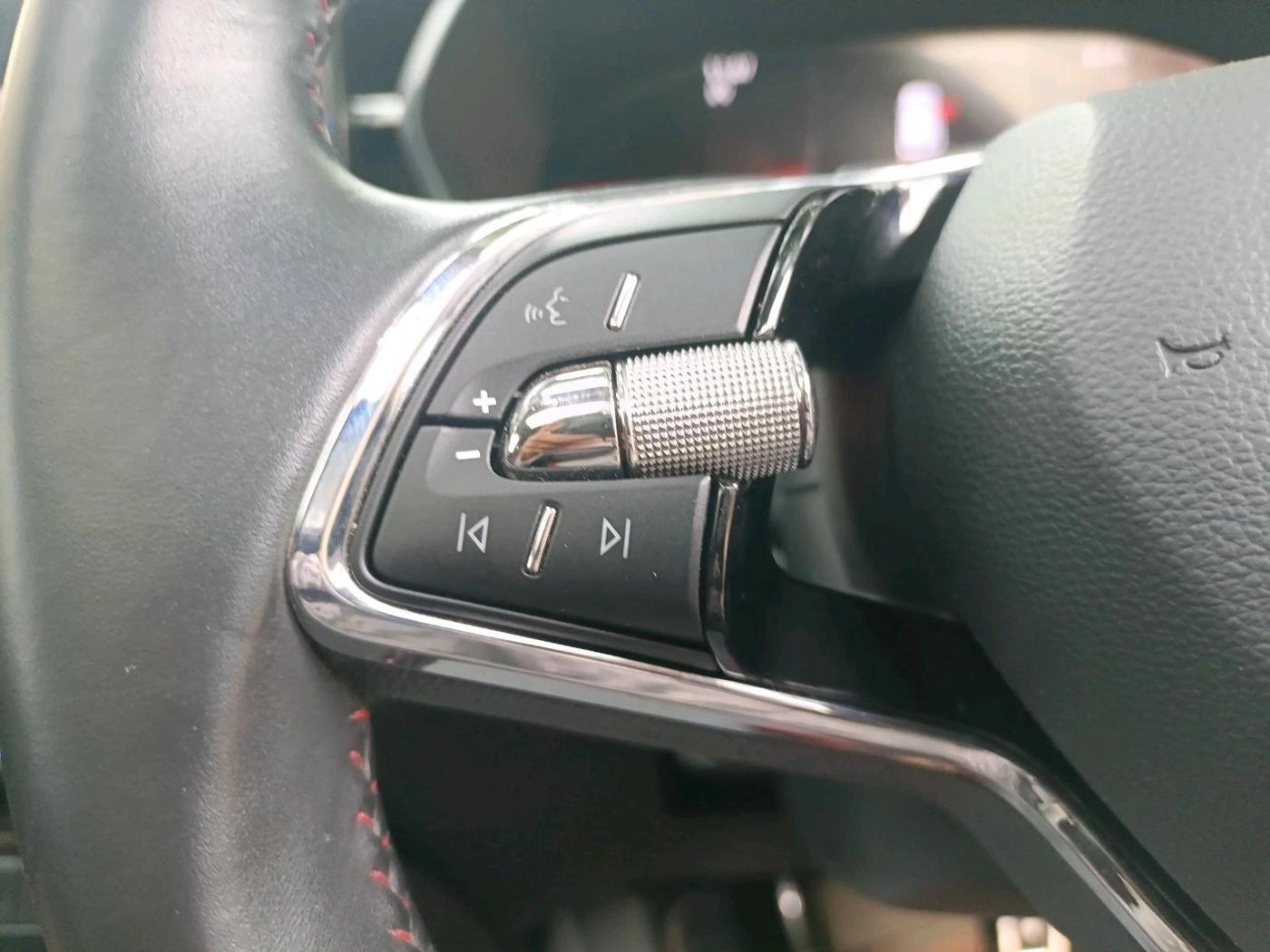 2024 Skoda KUSHAQ MONTE CARLO 1.5L TSI DSG, Petrol, Automatic, 15,382 km, interior