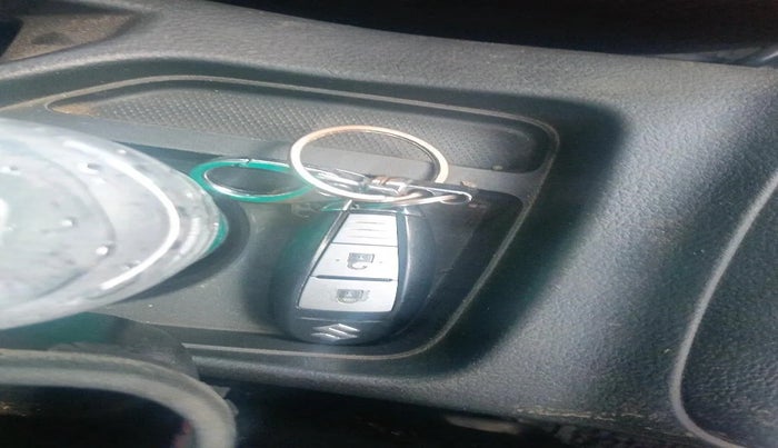 2016 Maruti Vitara Brezza ZDI PLUS DUAL TONE, Diesel, Manual, 89,080 km, interior