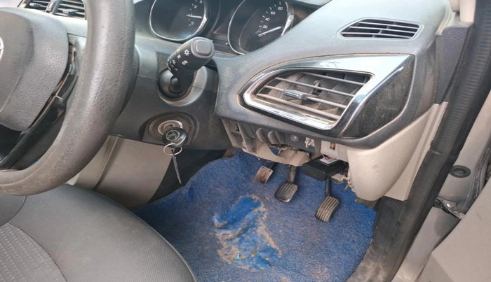 2018 Tata Tiago XZ PETROL, Petrol, Manual, 96,795 km, interior