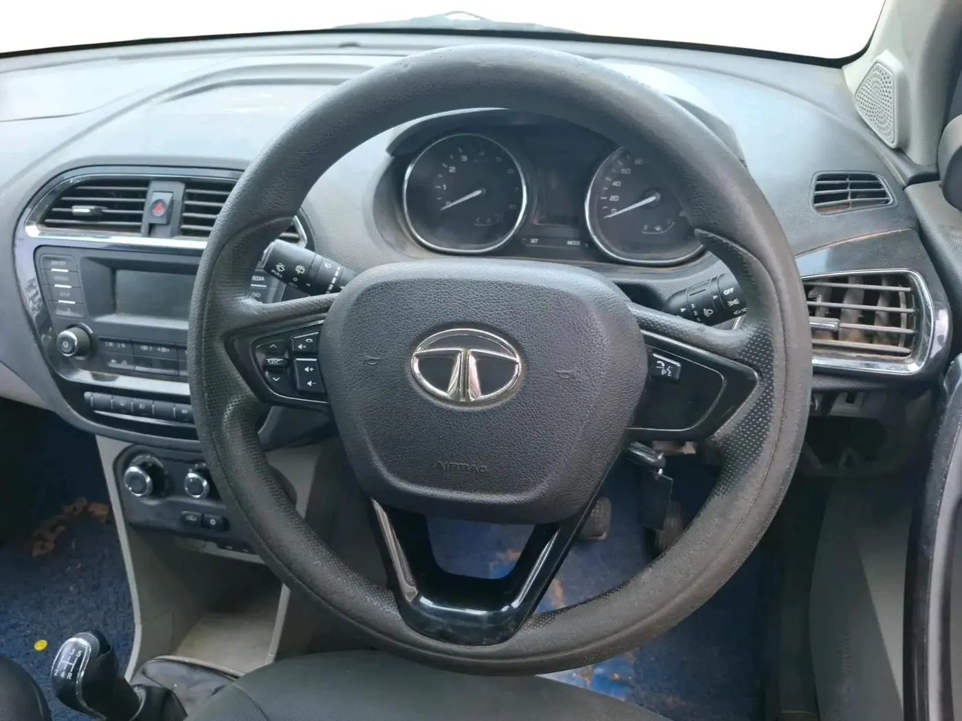 2018 Tata Tiago XZ PETROL, Petrol, Manual, 96,795 km, interior