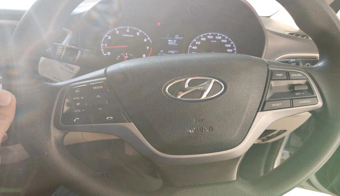 2018 Hyundai Verna 1.6 VTVT SX, Petrol, Manual, 51,278 km, interior