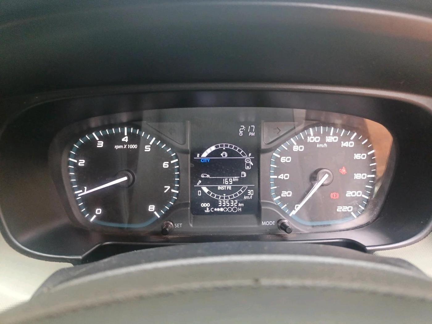 2022 Tata PUNCH ADVENTURE MT, Petrol, Manual, 33,532 km, interior