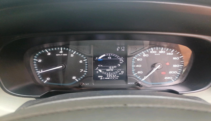 2022 Tata PUNCH ADVENTURE MT, Petrol, Manual, 33,532 km, interior