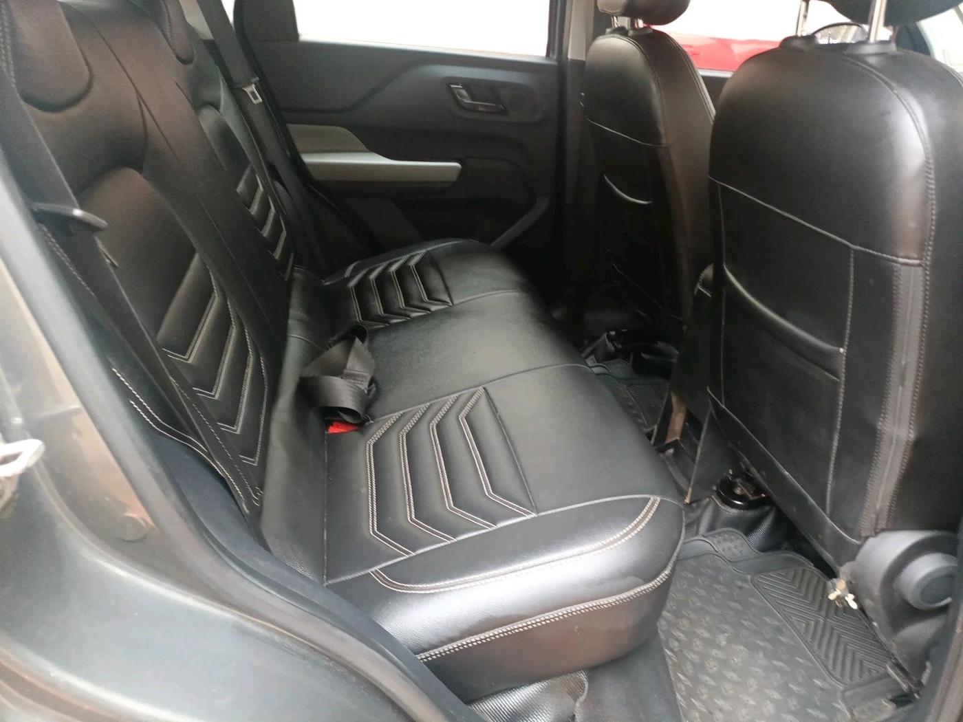 2022 Tata PUNCH ADVENTURE MT, Petrol, Manual, 33,532 km, interior