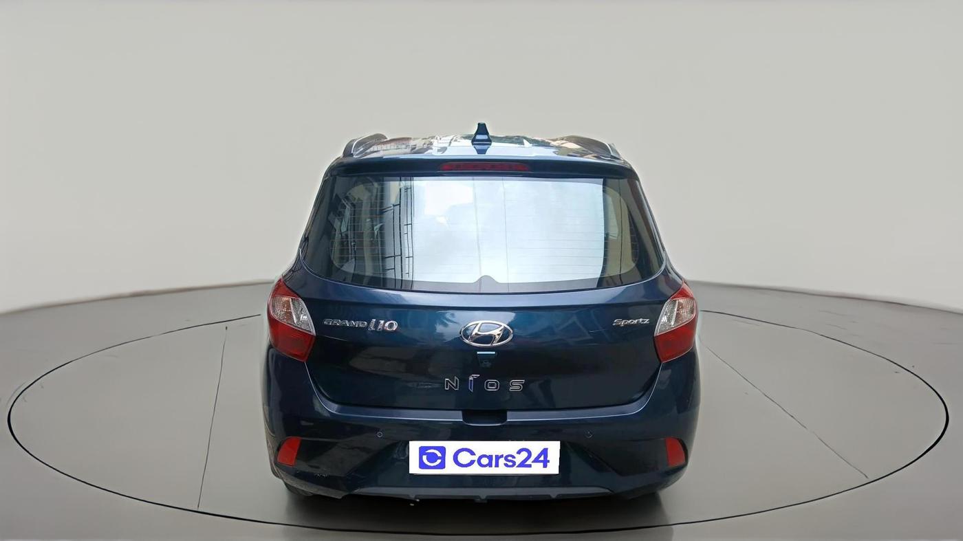 2022 Hyundai GRAND I10 NIOS SPORTZ AMT 1.2 KAPPA VTVT, Petrol, Automatic, 29,865 km, exterior