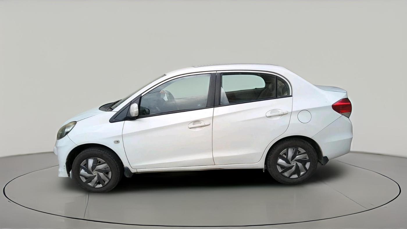 2013 Honda Amaze 1.5L I-DTEC E, Diesel, Manual, 1,87,831 km, exterior