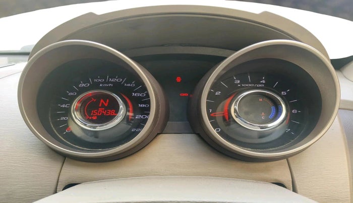 2012 Mahindra XUV500 W8, Diesel, Manual, 1,50,438 km, interior