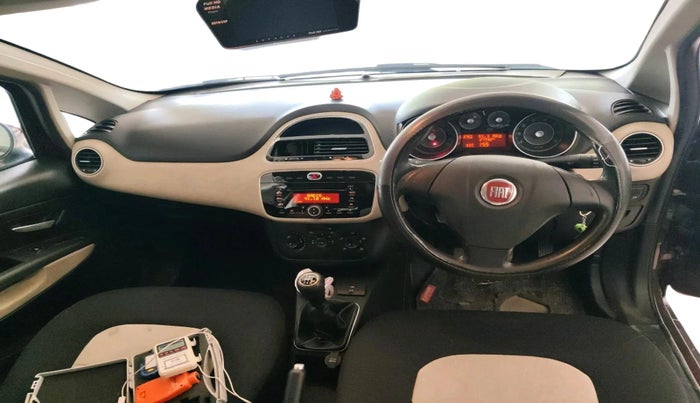 2015 Fiat Punto EVO DYNAMIC 1.2, Petrol, Manual, 27,740 km, interior