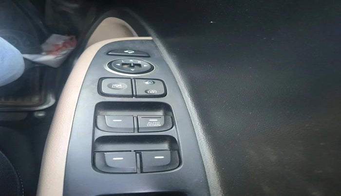 2017 Hyundai Grand i10 ASTA 1.2 KAPPA VTVT, Petrol, Manual, 44,564 km, interior