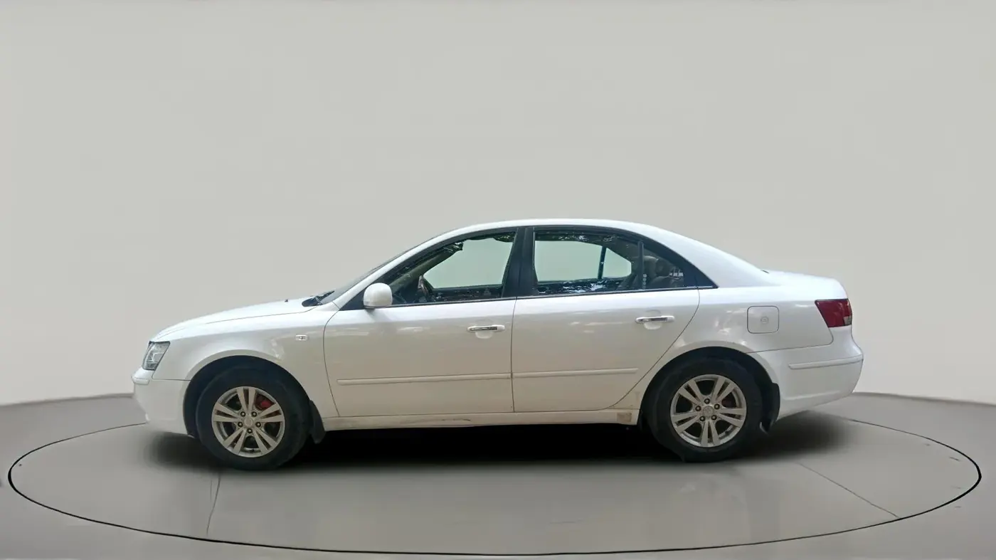 2011 Hyundai Sonata 2.4 GDI MT, Petrol, Manual, 76,560 km, exterior