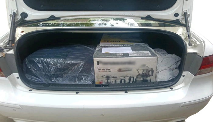 2011 Hyundai Sonata 2.4 GDI MT, Petrol, Manual, 76,560 km, exterior