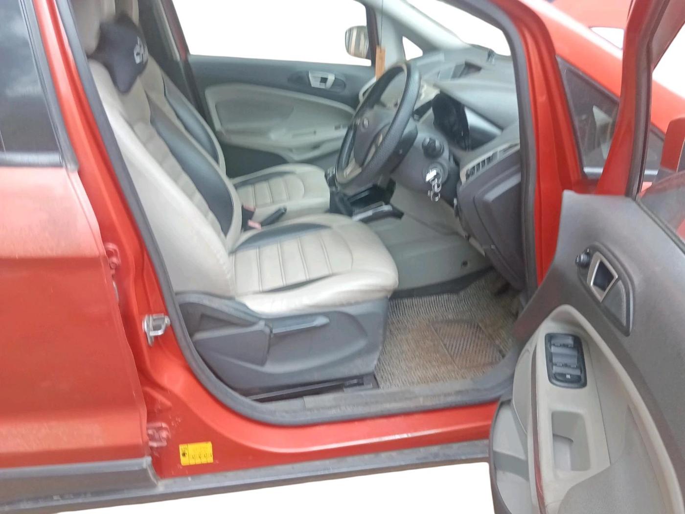 2013 Ford Ecosport TREND 1.5L DIESEL, Diesel, Manual, 1,02,823 km, interior
