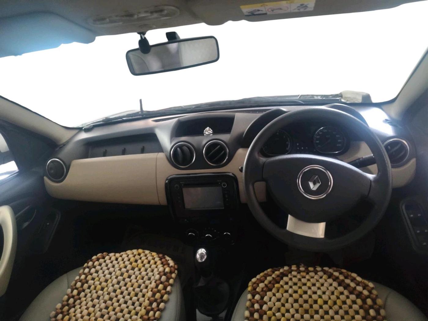 2013 Renault Duster 85 PS RXL DIESEL, Diesel, Manual, 81,734 km, interior