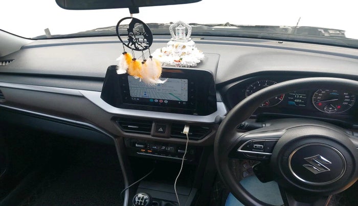 2023 Maruti BREZZA ZXI SMART HYBRID , Petrol, Manual, 29,552 km, interior