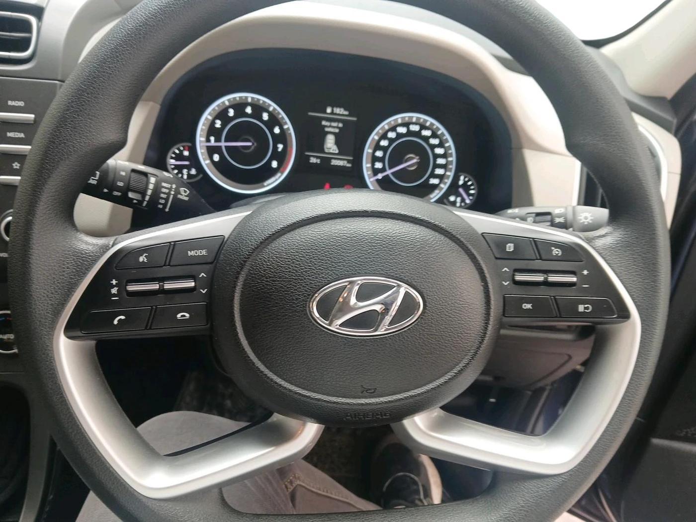 2023 Hyundai Creta S 1.5 PETROL, Petrol, Manual, 20,087 km, interior