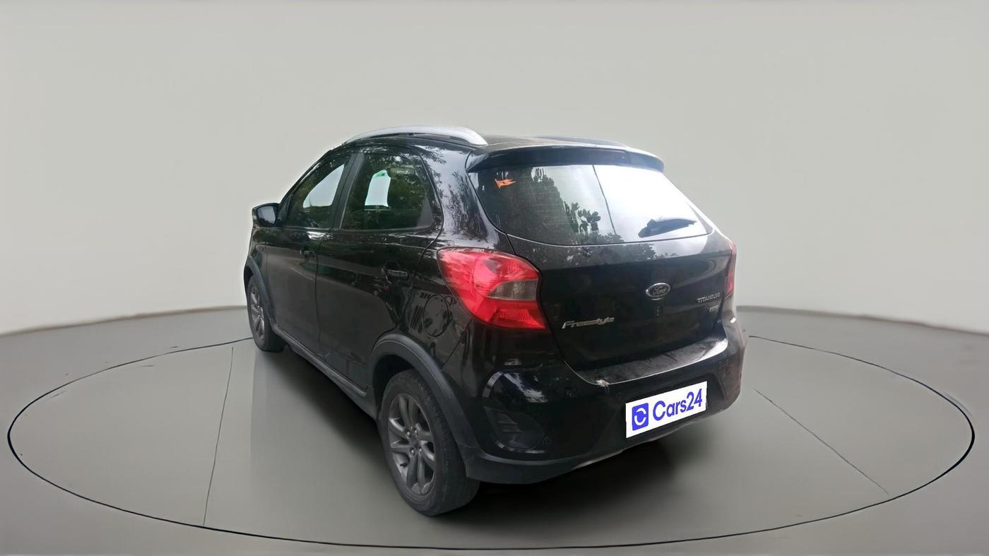 2018 Ford FREESTYLE TITANIUM 1.5 DIESEL, Diesel, Manual, 1,00,371 km, exterior