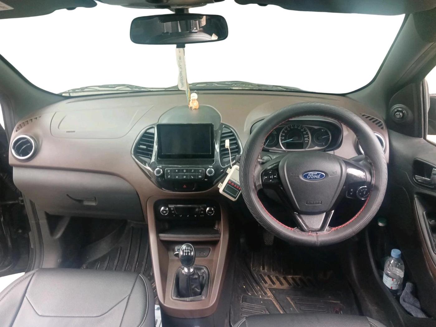 2018 Ford FREESTYLE TITANIUM 1.5 DIESEL, Diesel, Manual, 1,00,371 km, interior