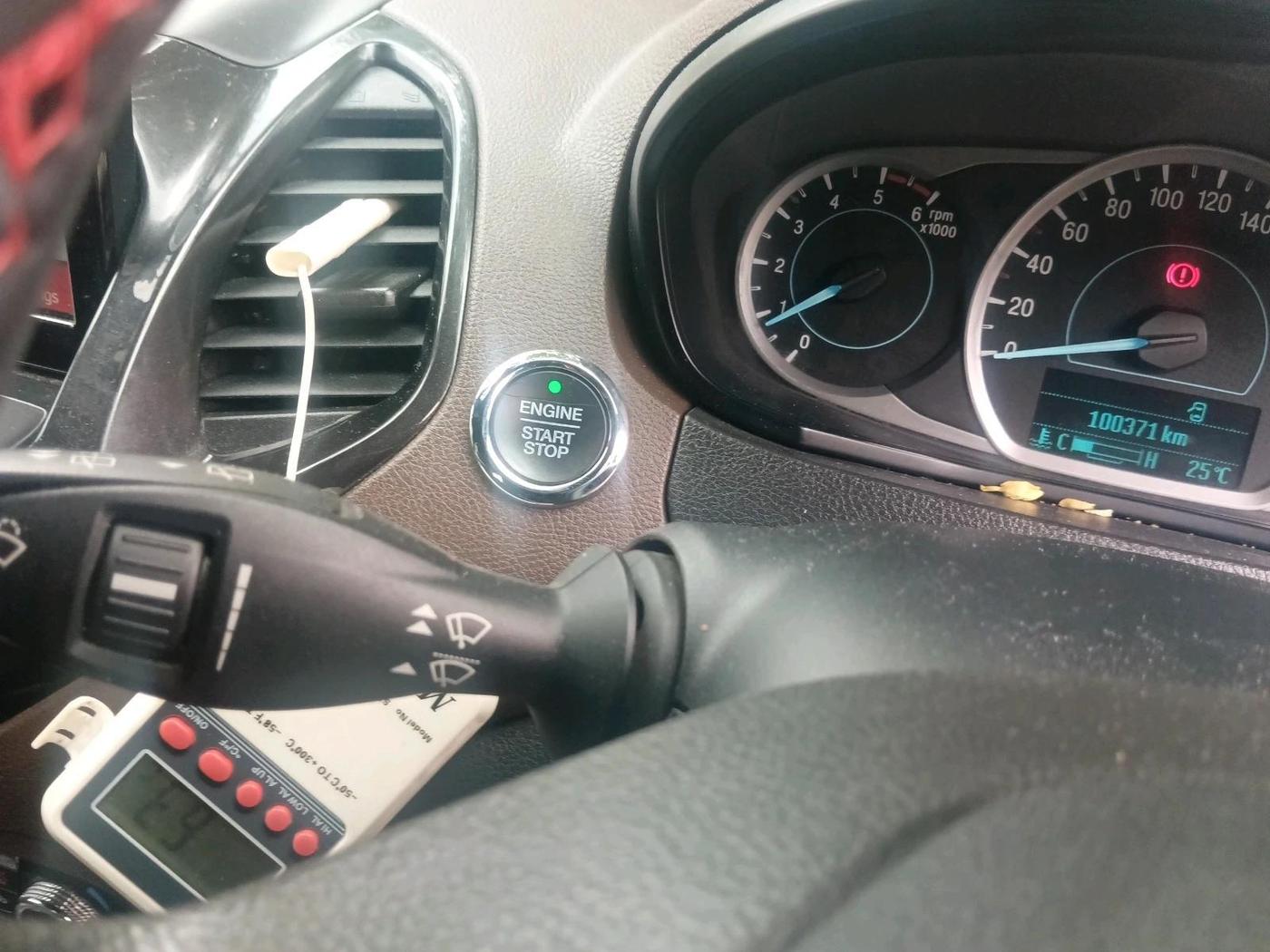 2018 Ford FREESTYLE TITANIUM 1.5 DIESEL, Diesel, Manual, 1,00,371 km, interior