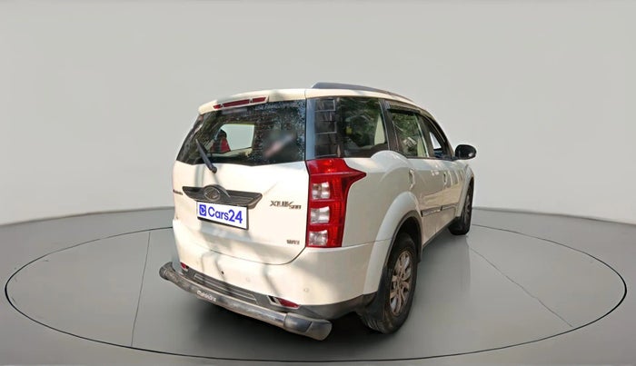 2015 Mahindra XUV500 W8, Diesel, Manual, 1,05,537 km, exterior