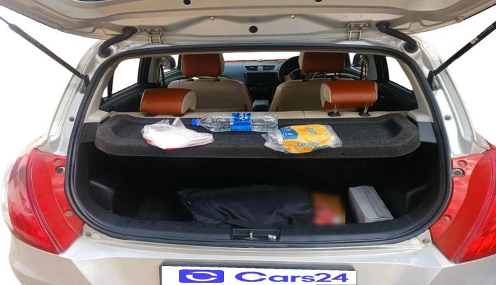 2016 Maruti Swift VDI (O), Diesel, Manual, 2,29,457 km, exterior