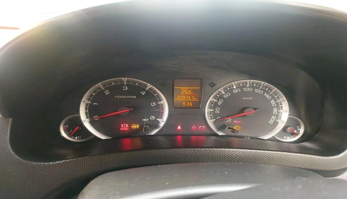 2016 Maruti Swift VDI (O), Diesel, Manual, 2,29,457 km, interior