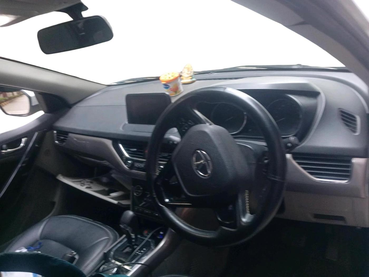 2019 Tata NEXON XZA PLUS PETROL, Petrol, Automatic, 32,391 km, interior