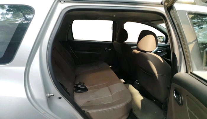 2016 Renault Duster 110 PS RXZ 4X2 AMT DIESEL, Diesel, Automatic, 1,15,549 km, interior