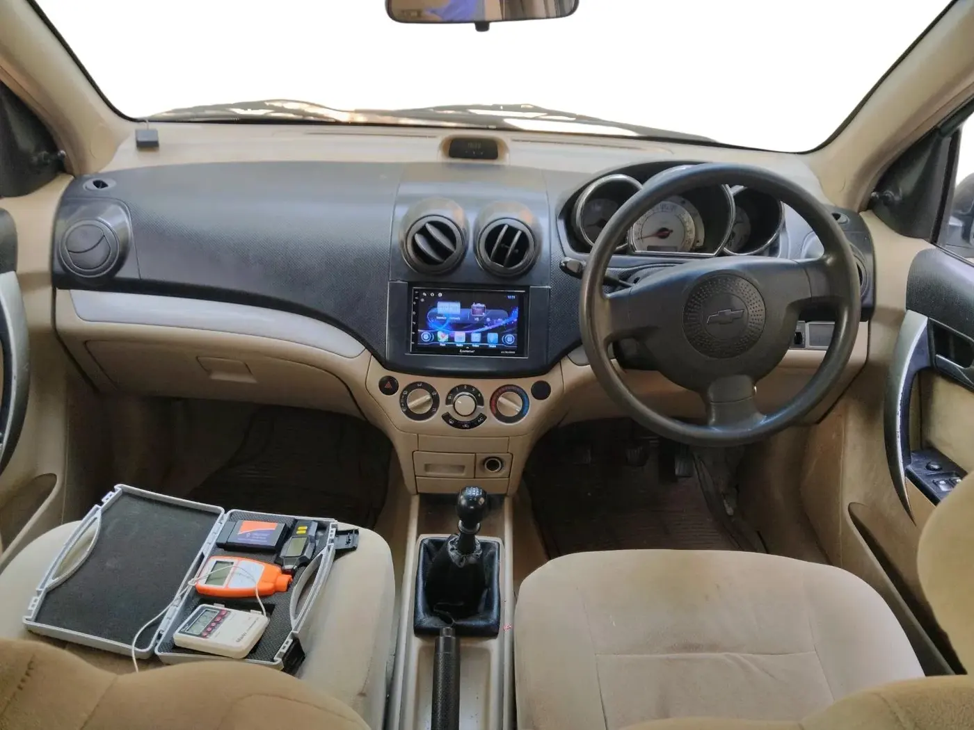 2012 Chevrolet Aveo LS 1.4, Petrol, Manual, 83,627 km, interior