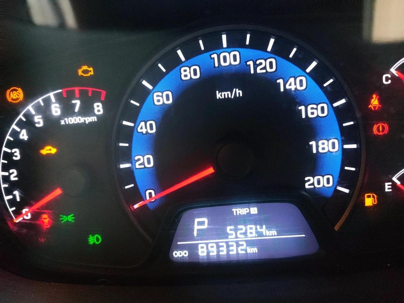 2014 Hyundai Xcent S AT 1.2 (O), Petrol, Automatic, 89,332 km, interior