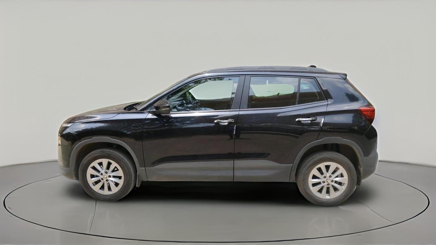 2025 Skoda Kylaq Signature Plus AT, Petrol, Automatic, 2,063 km, exterior