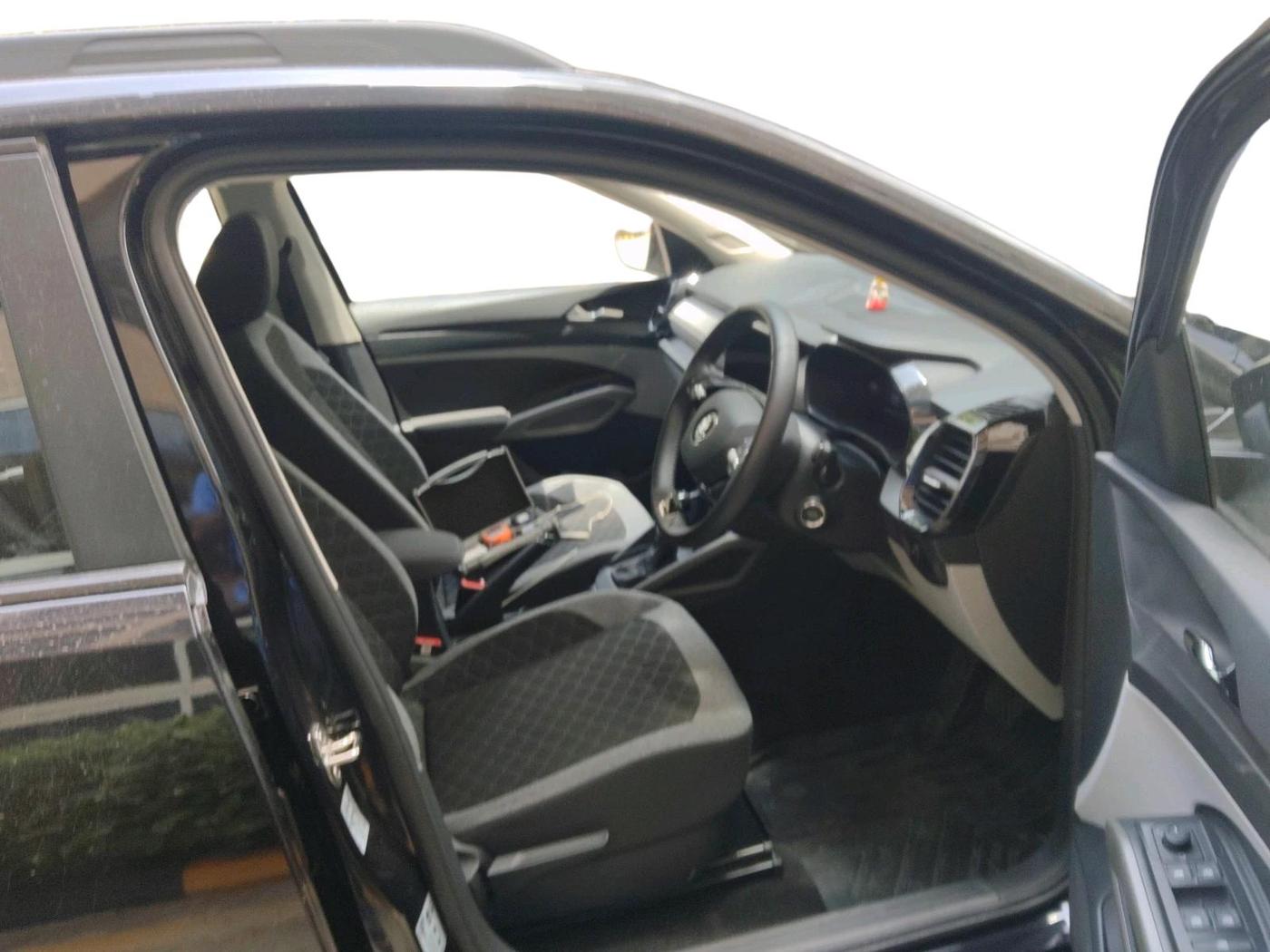 2025 Skoda Kylaq Signature Plus AT, Petrol, Automatic, 2,063 km, interior