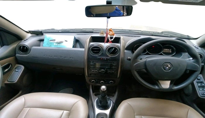 2016 Renault Duster RXL PETROL, Petrol, Manual, 1,45,810 km, interior