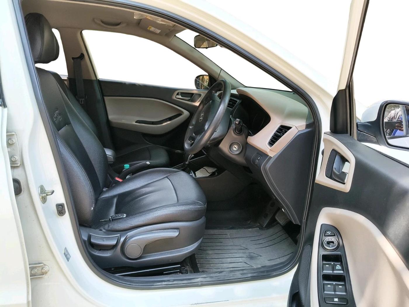 2018 Hyundai Elite i20 ASTA 1.2  CVT, Petrol, Automatic, 47,722 km, interior