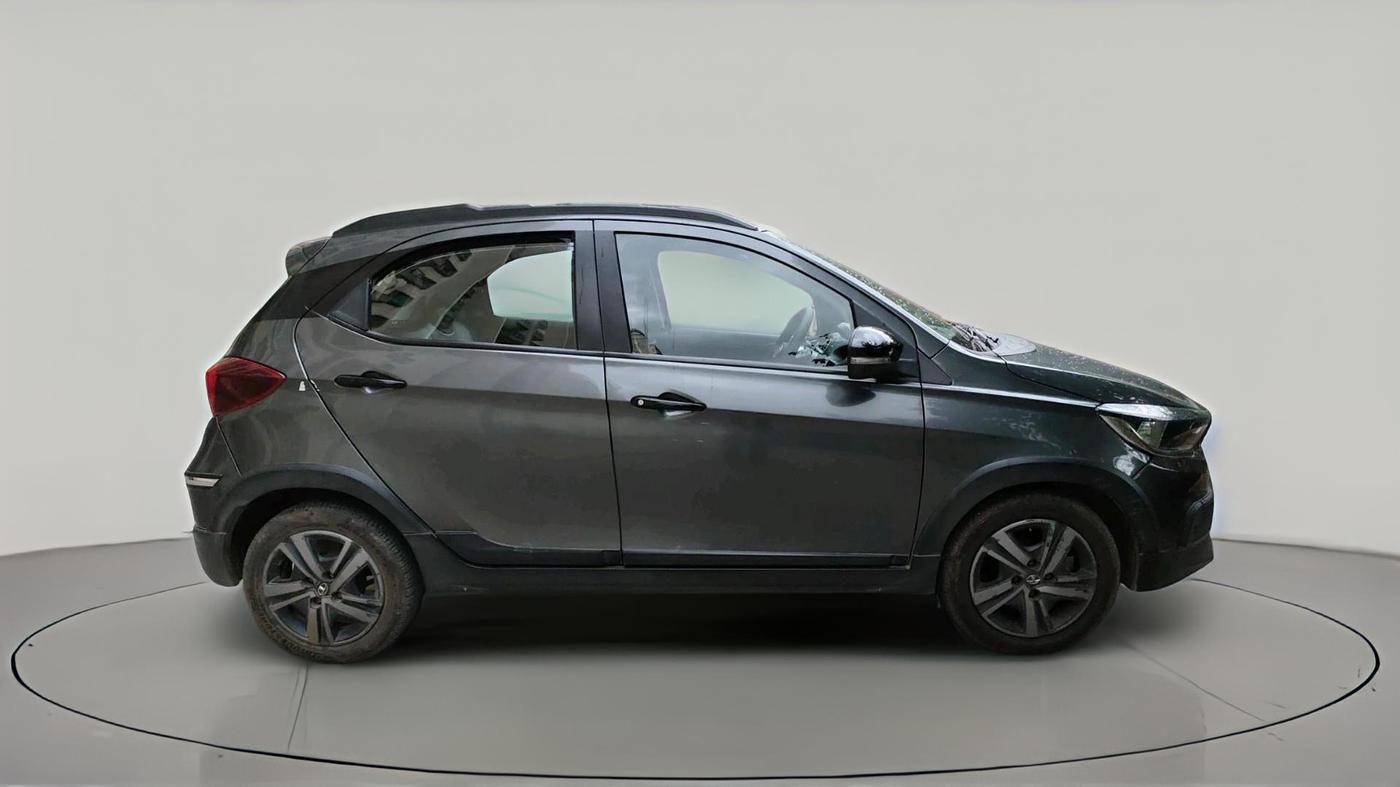 2022 Tata TIAGO NRG XZ MT, Petrol, Manual, 24,074 km, exterior